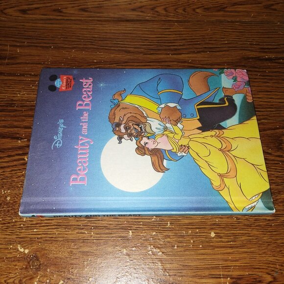 Disney's Beauty and the Beast (Disney's Wonderful World of Reading, 1993) Book - Picture 3 of 4